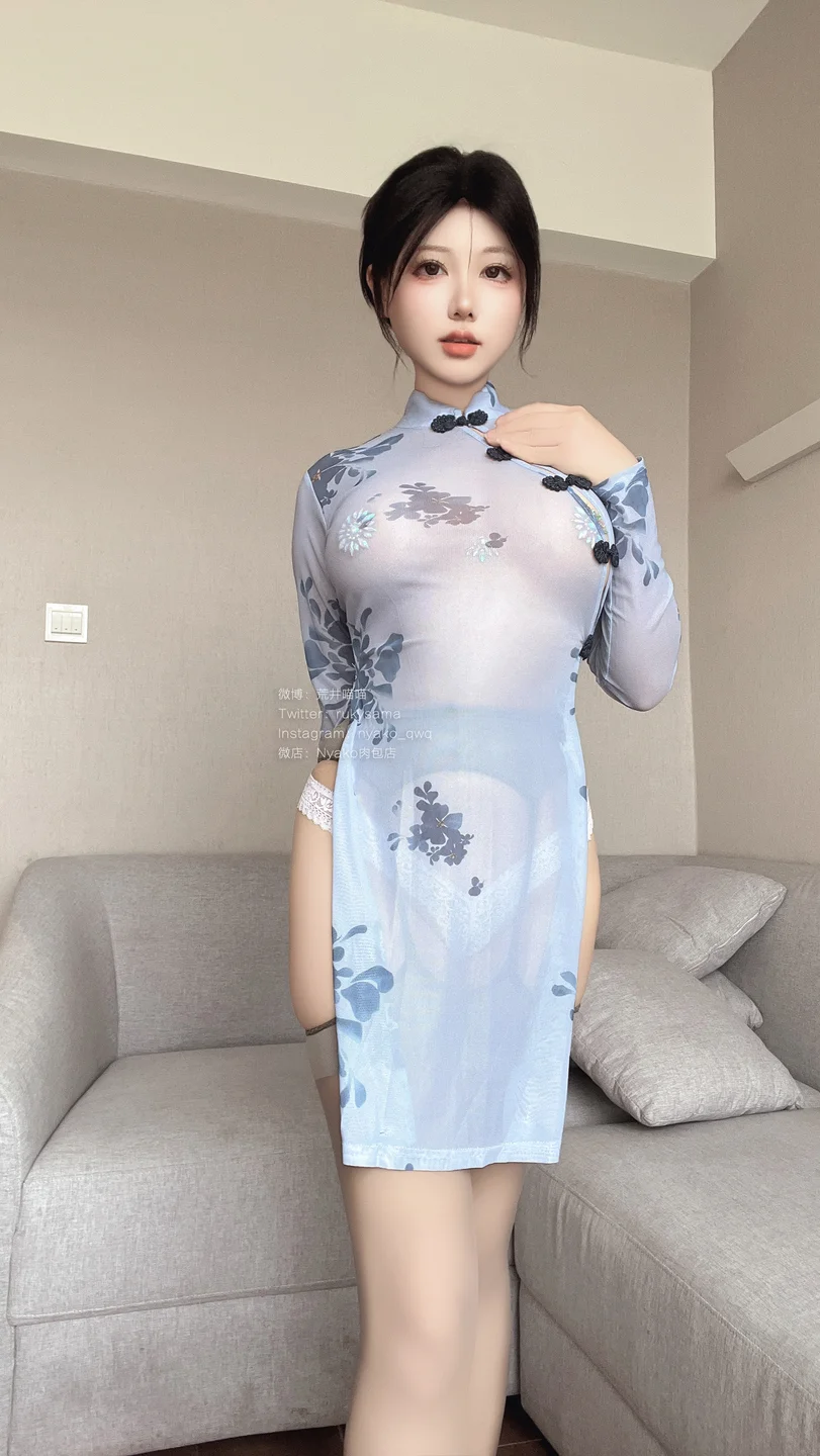 Nyako喵子 - 自撮り31 灰丝旗袍 [55P,1V-649MB] tg@simisebaisi 【丝足阁】003.webp